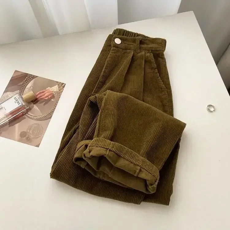 Sztruksowe spodnie typu baggy