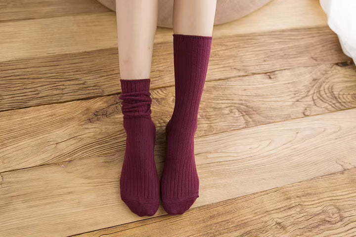 Długie skarpety w prążki