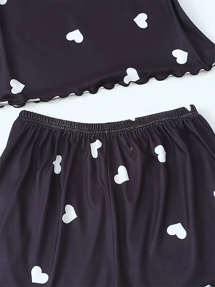 Czarny komplet piżamowy w serca