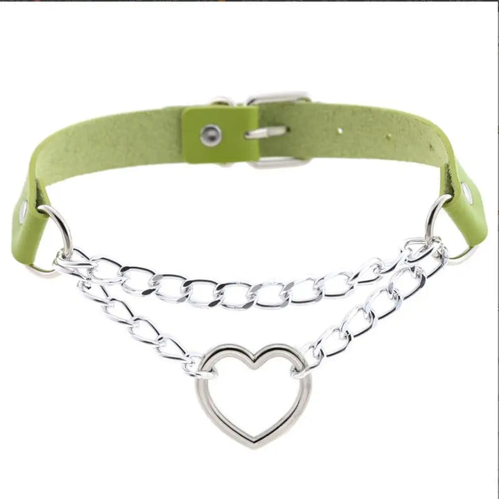 Choker z sercem
