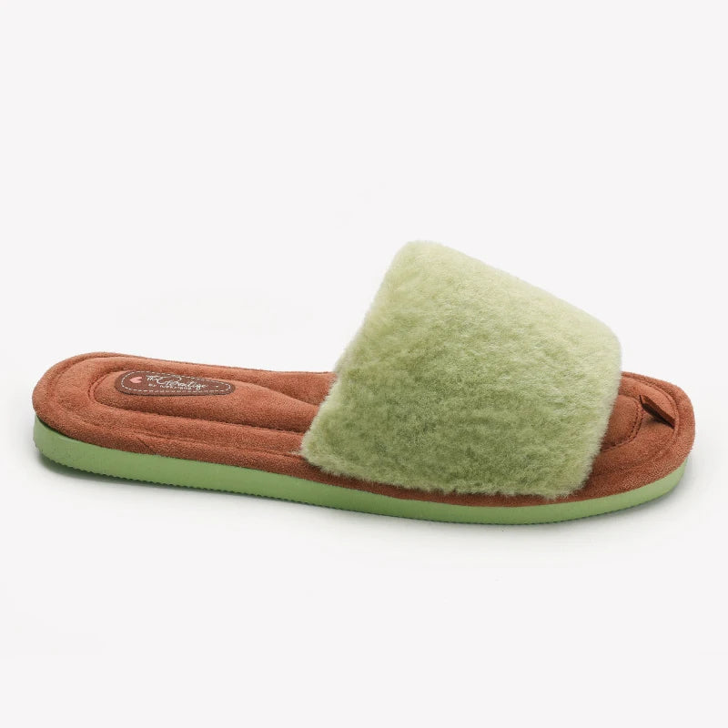 Eleganckie kapcie damskie
