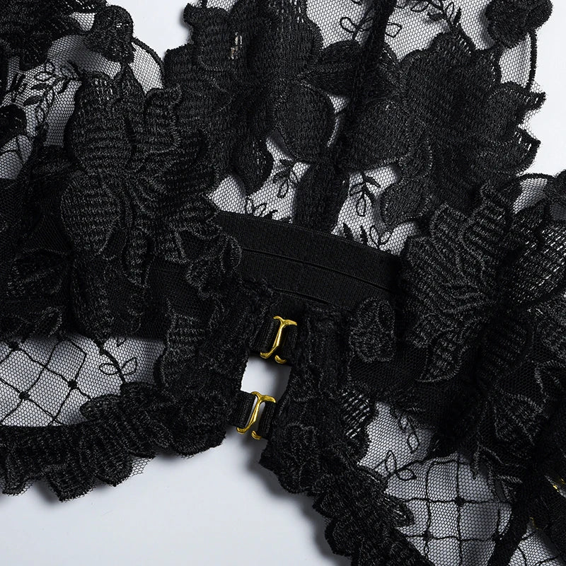 Ozdobny koronkowy zestaw bielizny