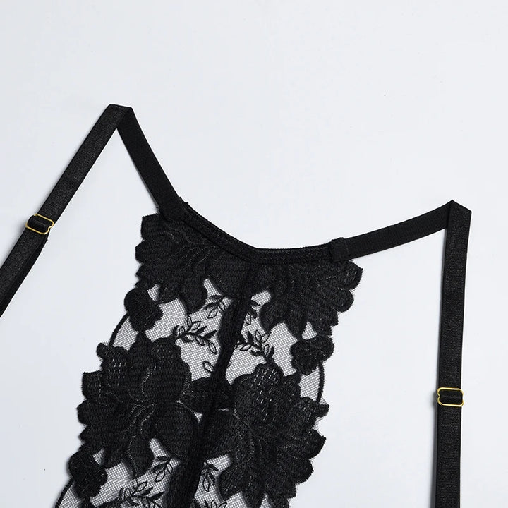 Ozdobny koronkowy zestaw bielizny